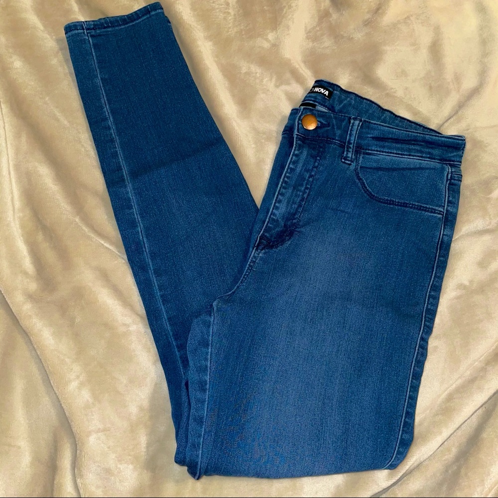 FASHION NOVA skinny jeans - Picture 1 of 5
